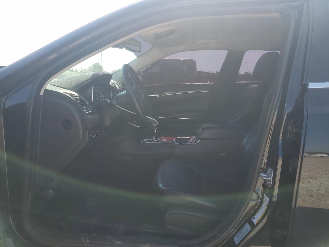 2016 Chrysler 300 Limited VIN: 2C3CCAAG8GH269878 Lot: 80586405