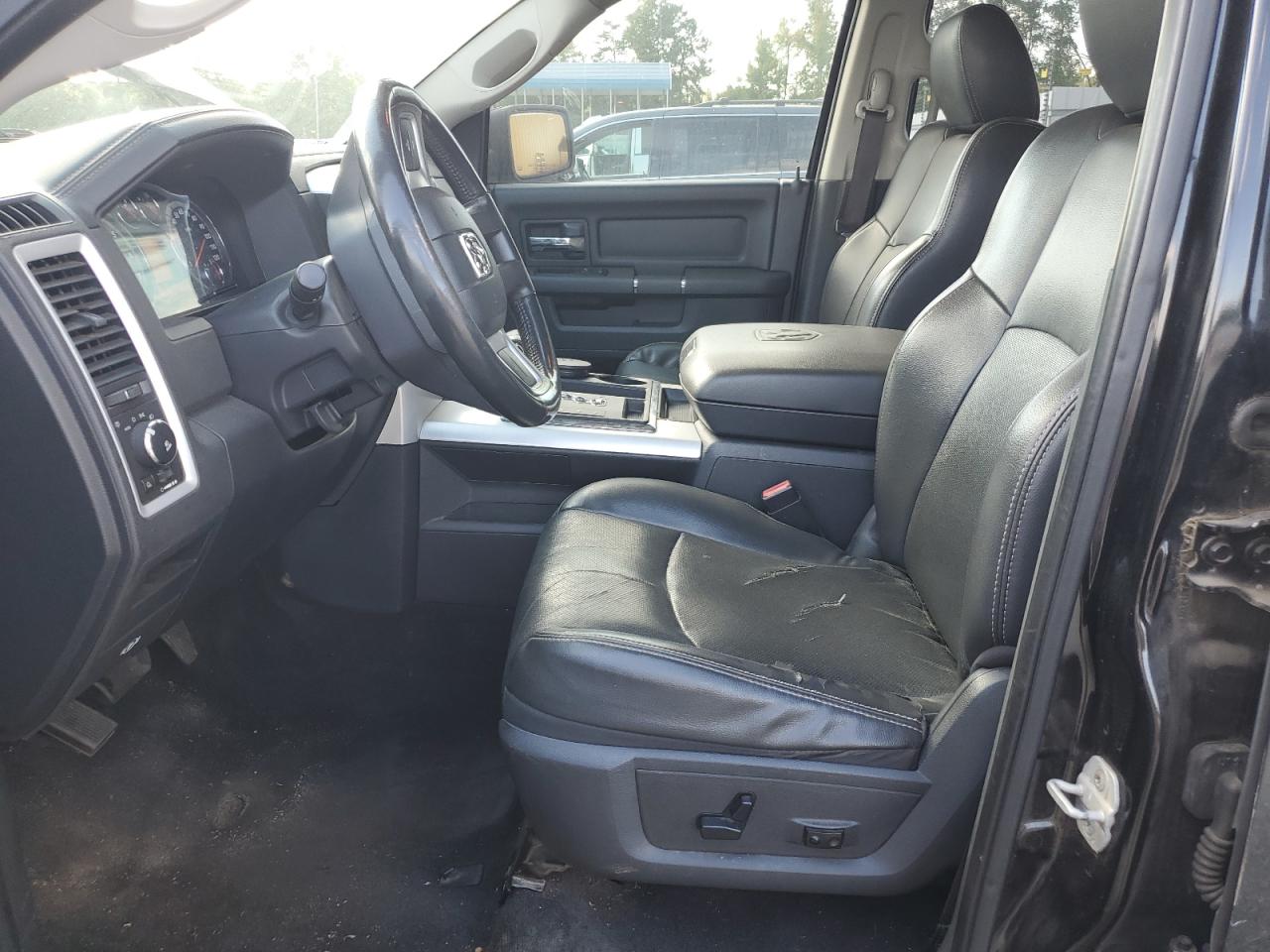 2010 Dodge Ram 1500 VIN: 1D7RB1CT1AS176368 Lot: 80113815