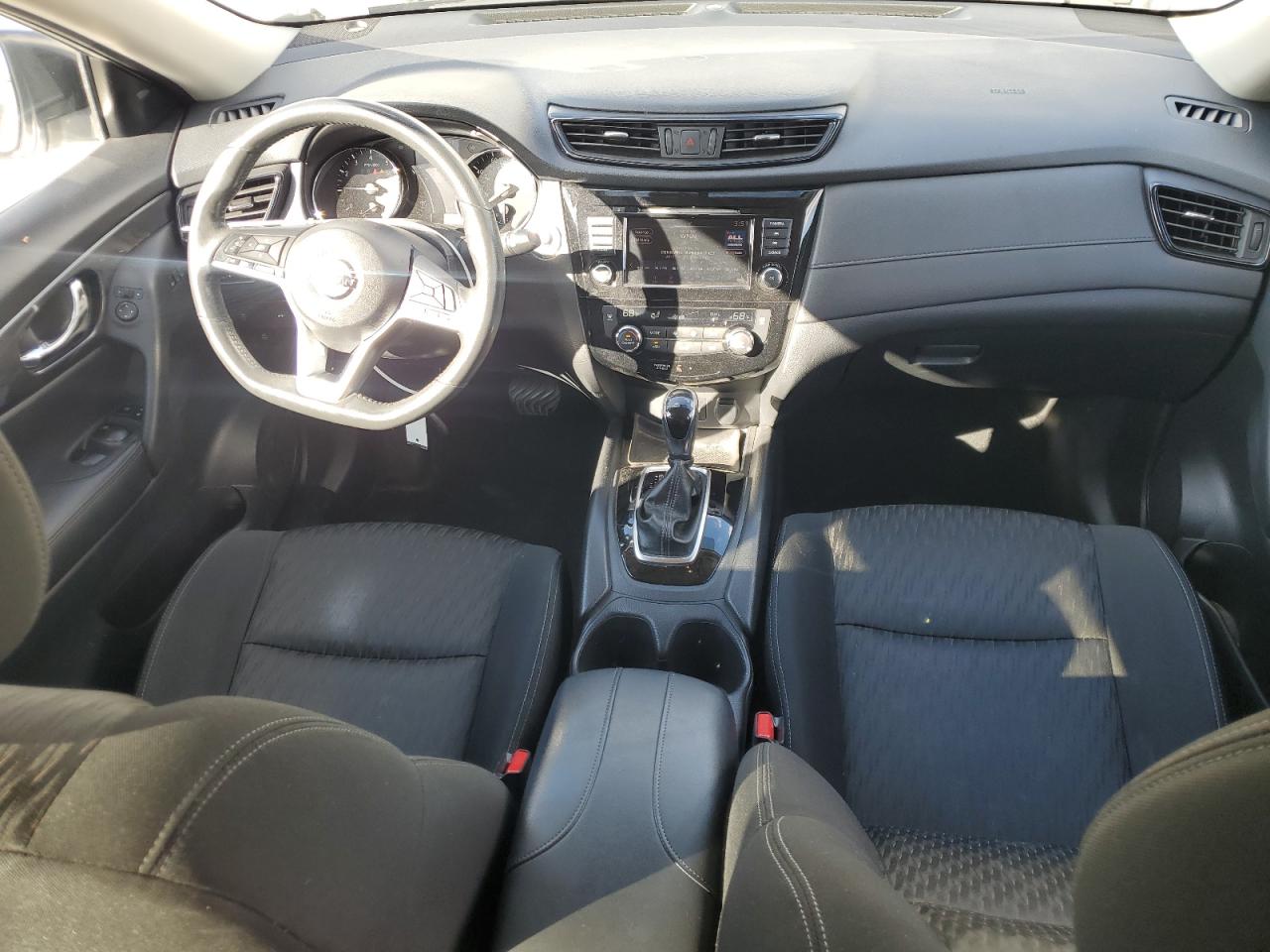 2018 Nissan Rogue S VIN: KNMAT2MT3JP512260 Lot: 82168555