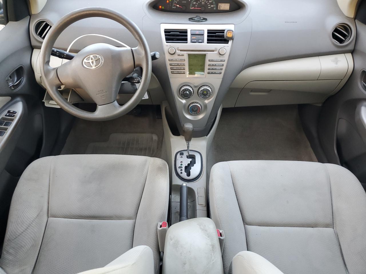 2009 Toyota Yaris VIN: JTDBT903094055956 Lot: 81415275