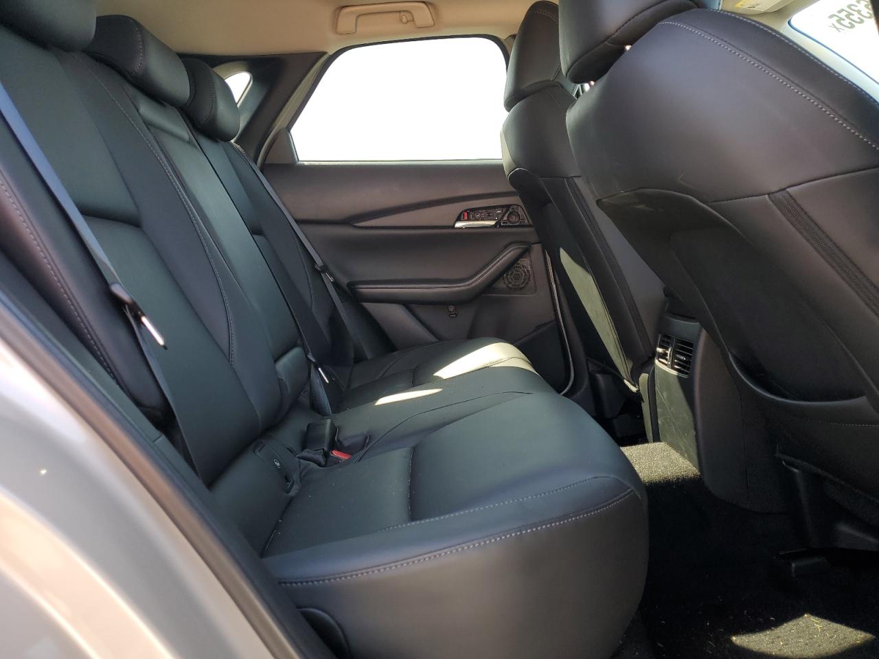 2024 Mazda Cx-30 Preferred VIN: 3MVDMBCM5RM656185 Lot: 81396355