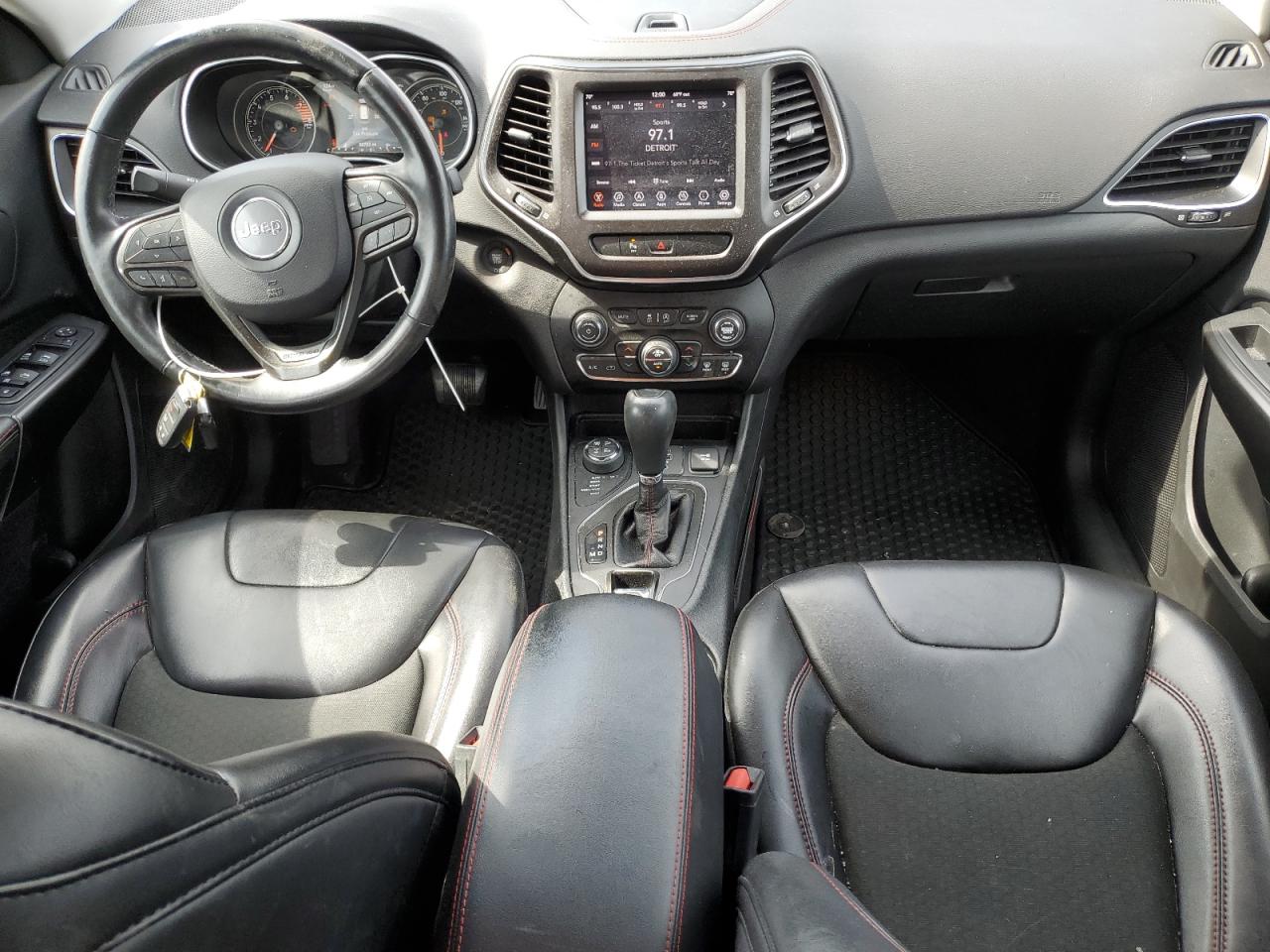 2019 Jeep Cherokee Trailhawk VIN: 1C4PJMBX9KD369559 Lot: 83870955