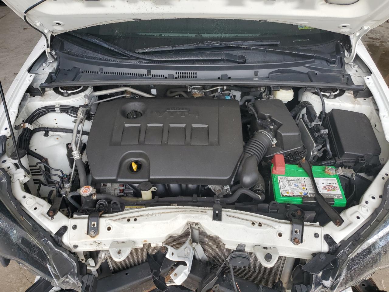 2018 Toyota Corolla L VIN: 2T1BURHE2JC103235 Lot: 84211615