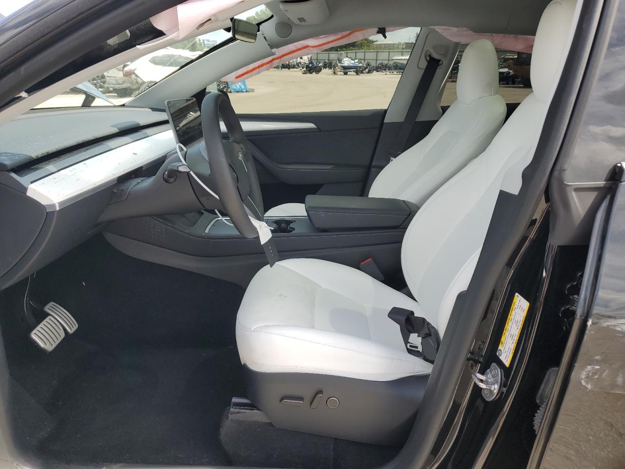 2024 Tesla Model Y VIN: 7SAYGDEF1RA304651 Lot: 71486785