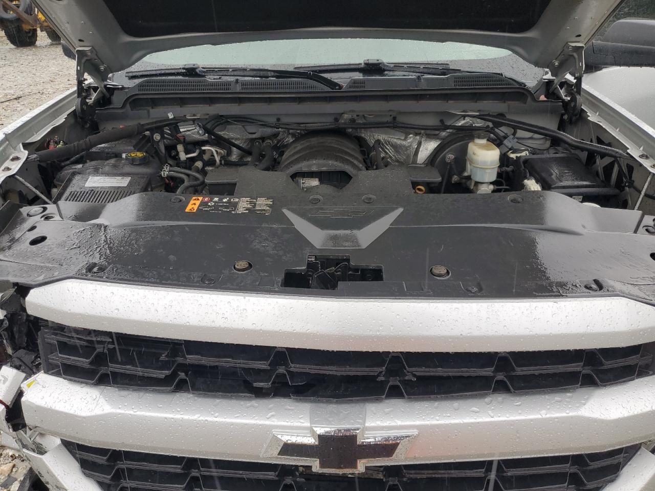 2018 Chevrolet Silverado K1500 Custom VIN: 1GCVKPEC0JZ139943 Lot: 83831655