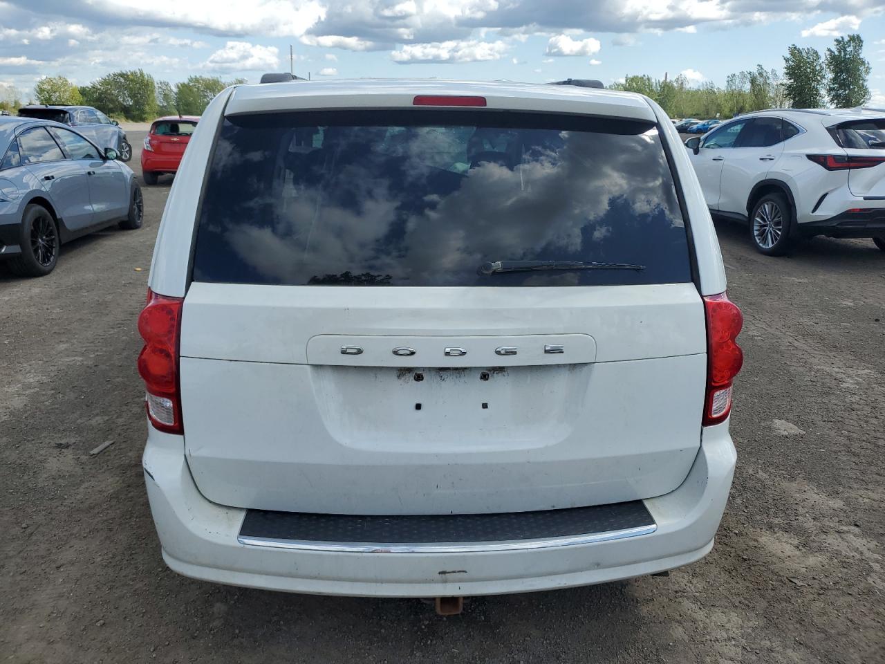 2016 Dodge Grand Caravan Se VIN: 2C4RDGBG7GR212277 Lot: 71104235