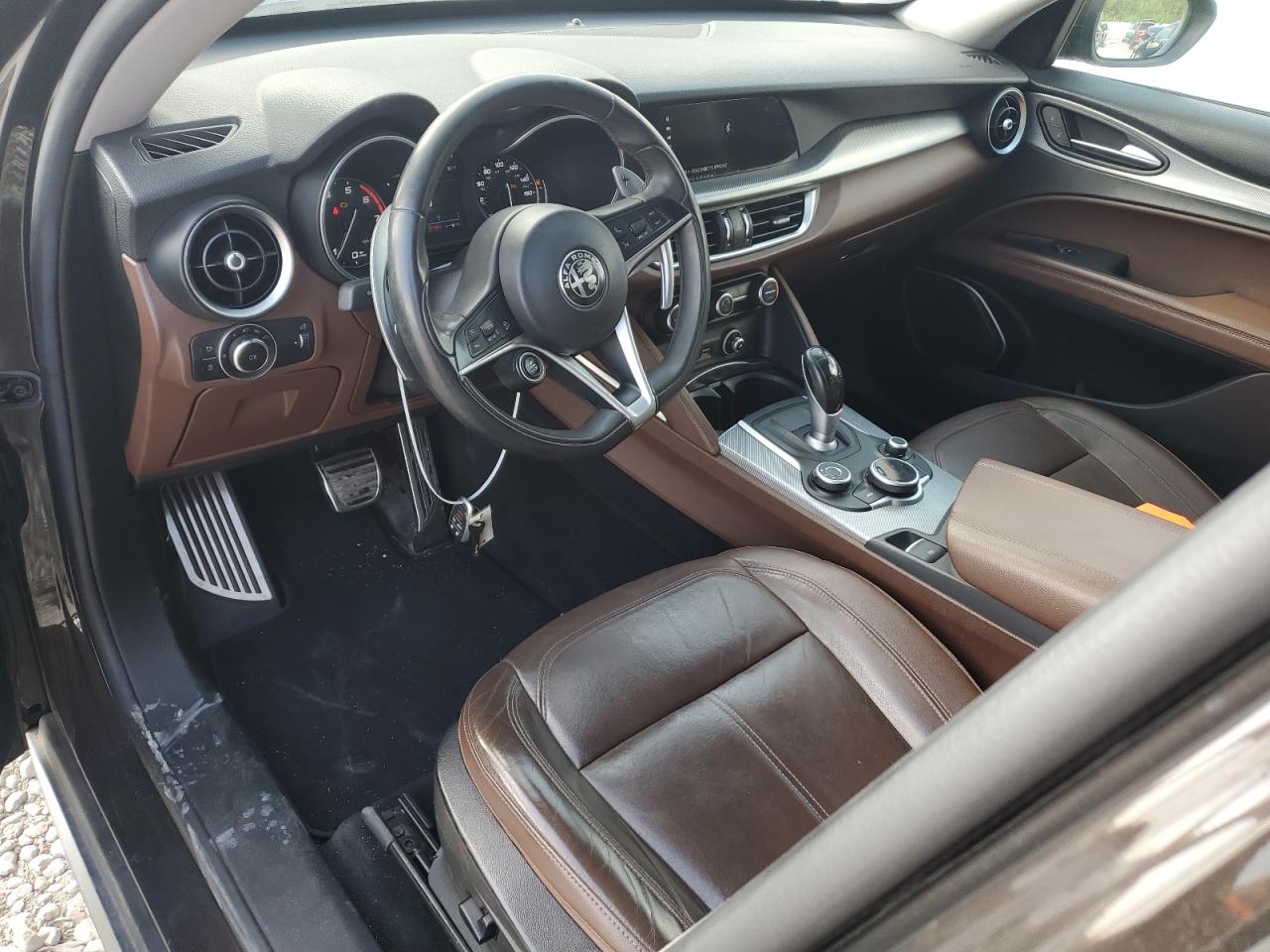 2018 Alfa Romeo Stelvio Sport VIN: ZASFAKPN5J7B87823 Lot: 71239595