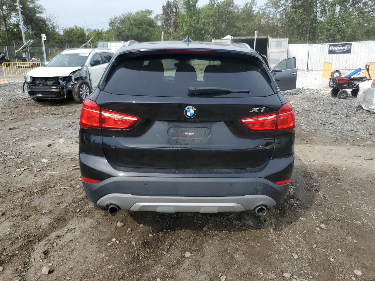 2017 BMW X1 xDrive28I VIN: WBXHT3C30H5F77925 Lot: 81890165