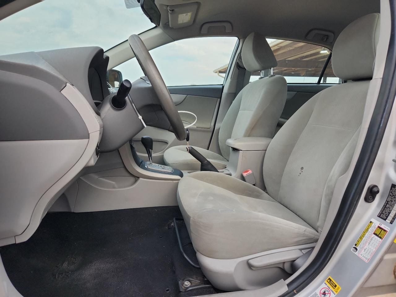 2010 Toyota Corolla Base VIN: 2T1BU4EE5AC318518 Lot: 81725515