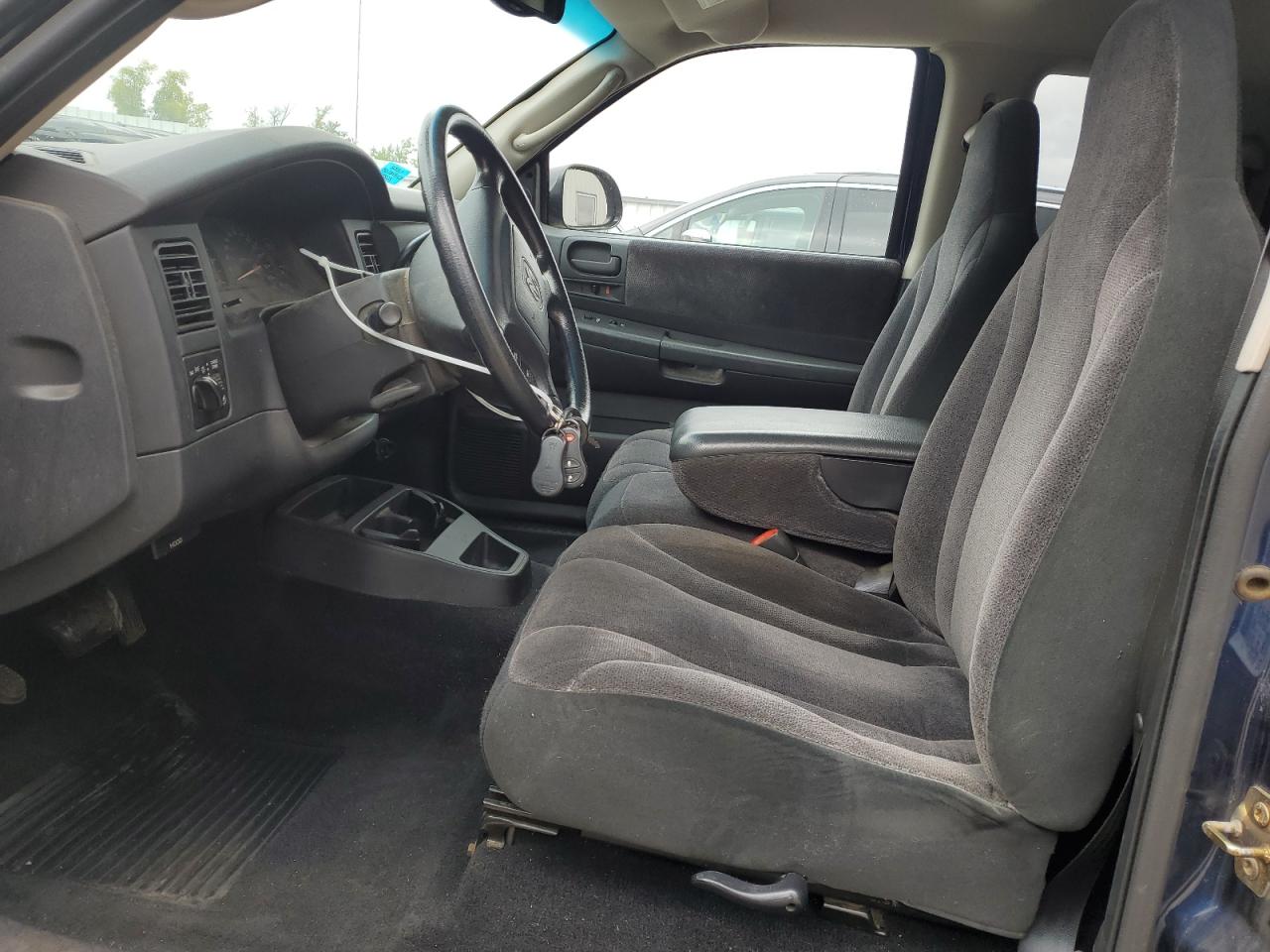 2001 Dodge Dakota VIN: 1B7GL22X51S315507 Lot: 81215575