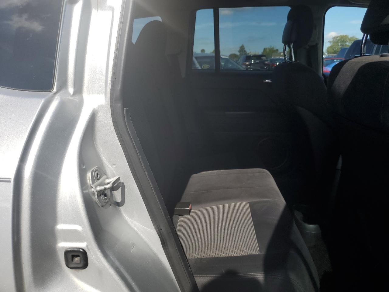 2012 Jeep Compass Sport VIN: 1C4NJCBA4CD504199 Lot: 83981075