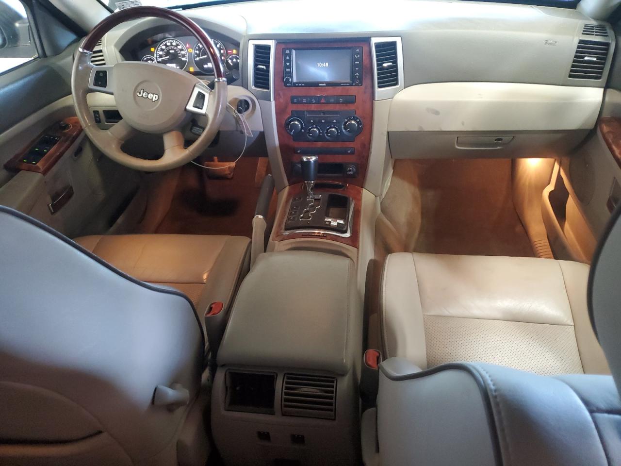 2008 Jeep Grand Cherokee Overland VIN: 1J8HR68228C136392 Lot: 83783465