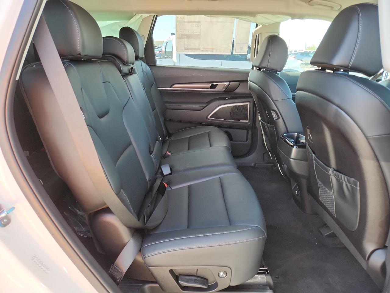 2025 Kia Telluride Lx VIN: 5XYP24GC5SG675937 Lot: 81487595