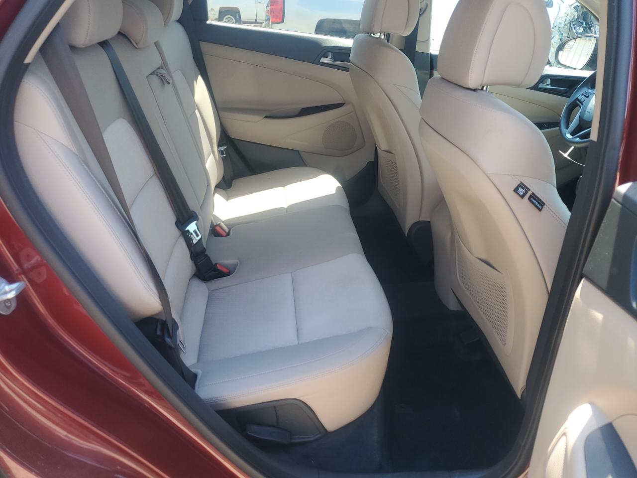 2016 Hyundai Tucson Se VIN: KM8J23A41GU136511 Lot: 70996135