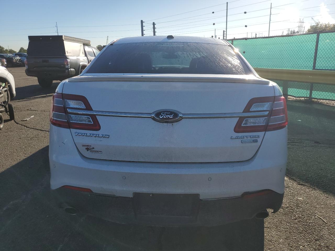 2013 Ford Taurus Limited VIN: 1FAHP2J81DG140575 Lot: 83753055