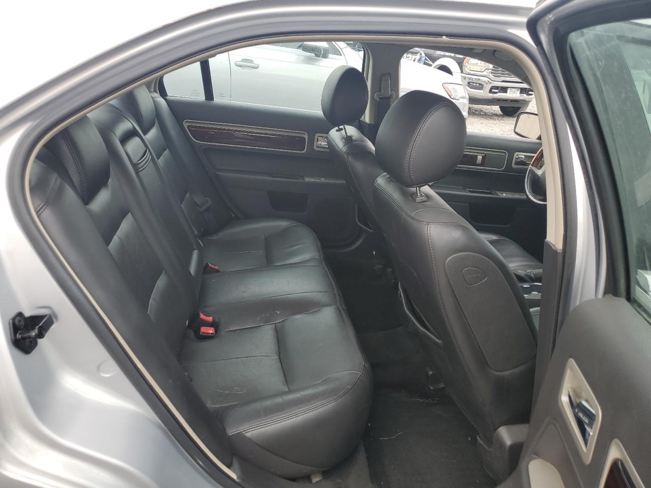 2006 Lincoln Zephyr VIN: 3LNHM26156R643712 Lot: 84608605