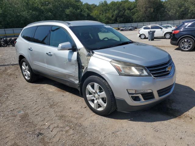  CHEVROLET TRAVERSE 2017 Серебристый