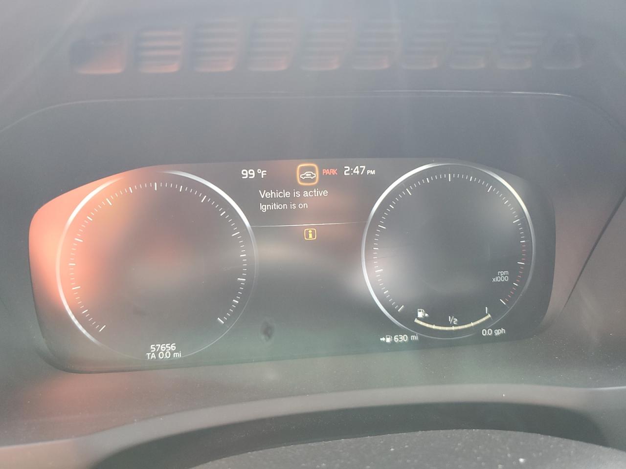 2020 Volvo Xc90 T5 Momentum VIN: YV4102CK0L1572081 Lot: 84193565