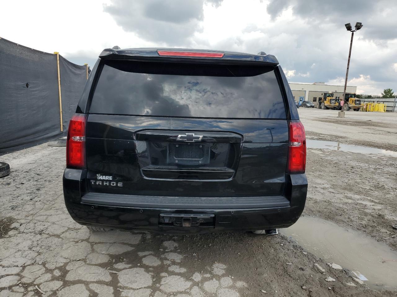2017 Chevrolet Tahoe K1500 Lt VIN: 1GNSKBKC9HR113210 Lot: 82030015