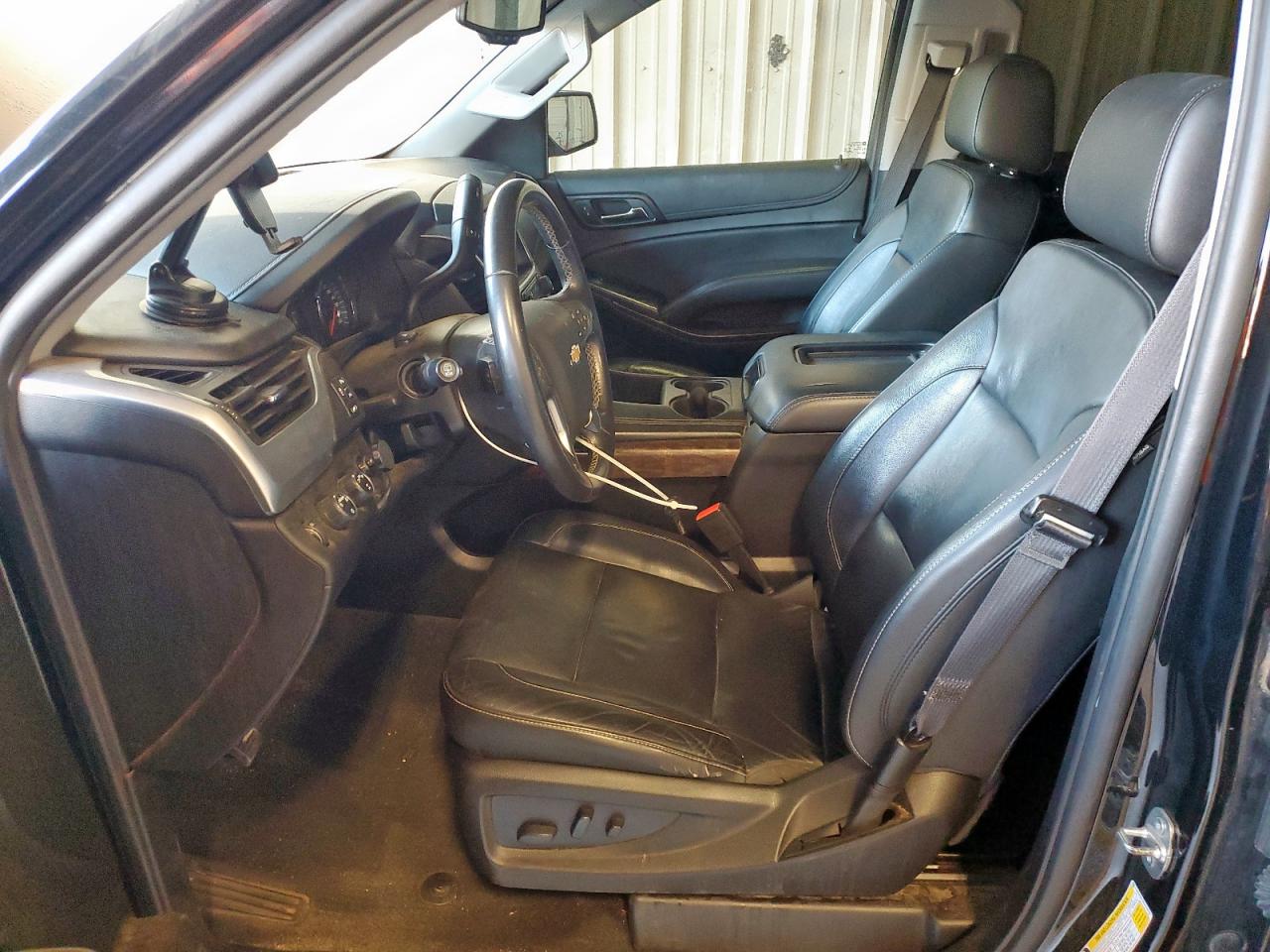 2019 Chevrolet Tahoe K1500 Lt VIN: 1GNSKBKC8KR104795 Lot: 81811545