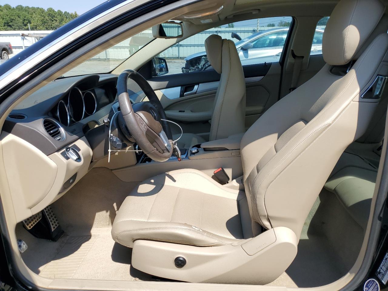 2012 Mercedes-Benz C 250 VIN: WDDGJ4HB0CF777407 Lot: 81322755