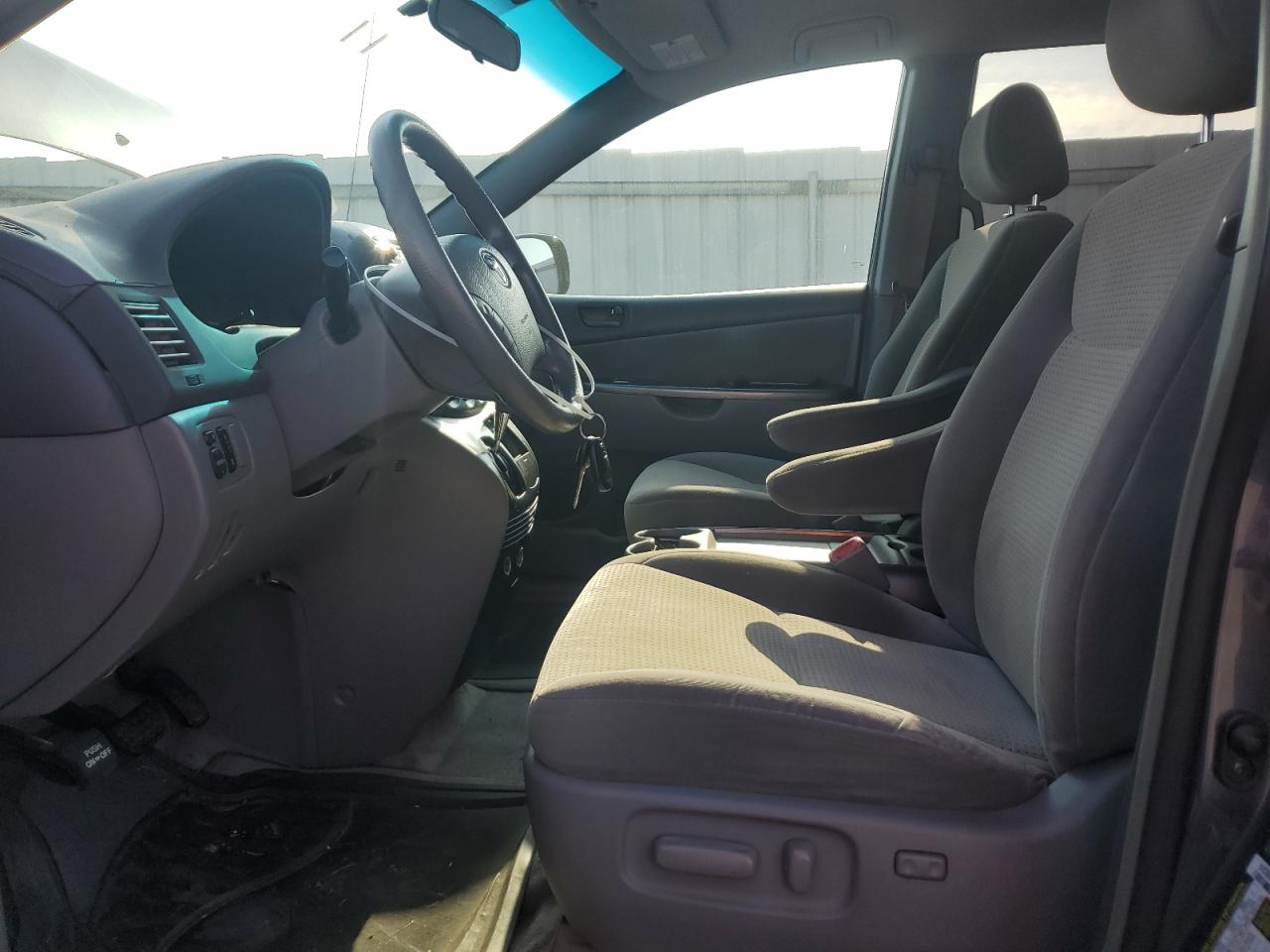 2008 Toyota Sienna Ce VIN: 5TDZK23C78S129199 Lot: 81515155