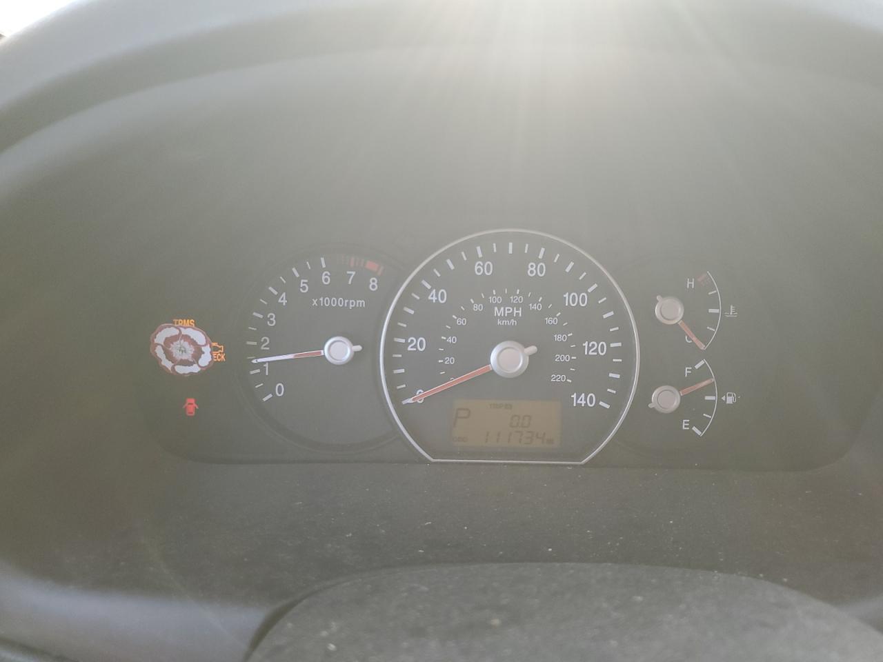 2009 Kia Rondo Base VIN: KNAFG528597221388 Lot: 71977985