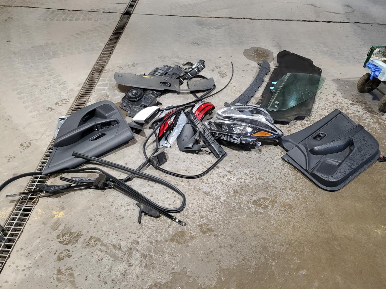 2025 Nissan Sentra S VIN: 3N1AB8BV4SY227385 Lot: 83960465