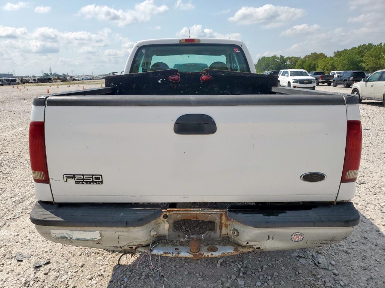 2000 Ford F250 Super Duty VIN: 1FTNX20L0YEB66783 Lot: 71701795