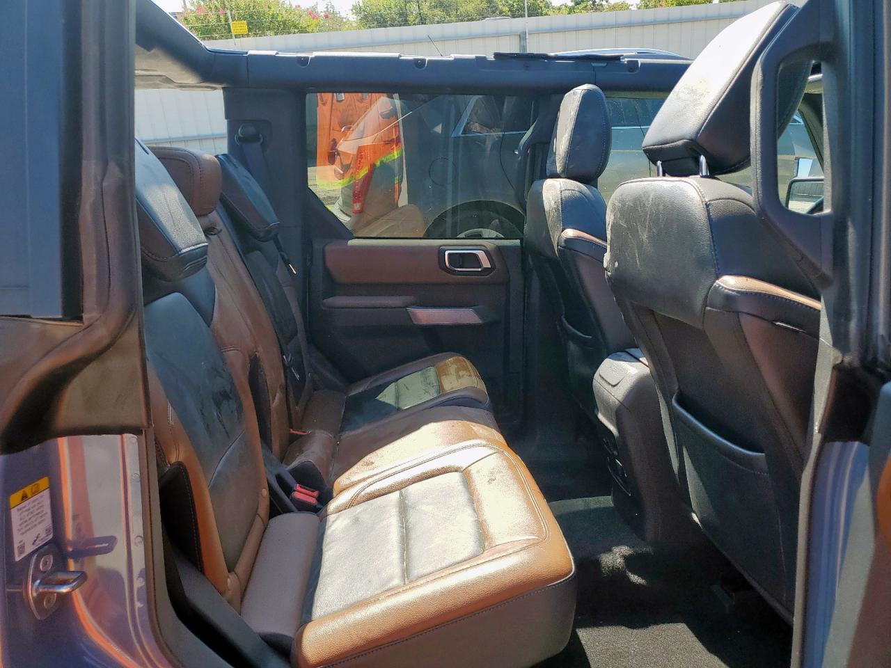 2023 Ford Bronco Base VIN: 1FMEE5DPXPLB37821 Lot: 81831165