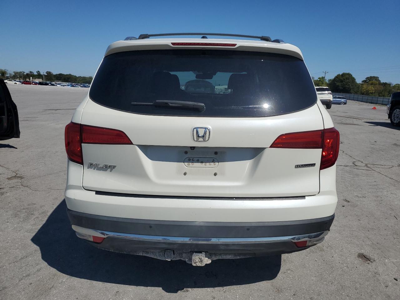 2016 Honda Pilot Touring VIN: 5FNYF5H95GB023514 Lot: 71958735