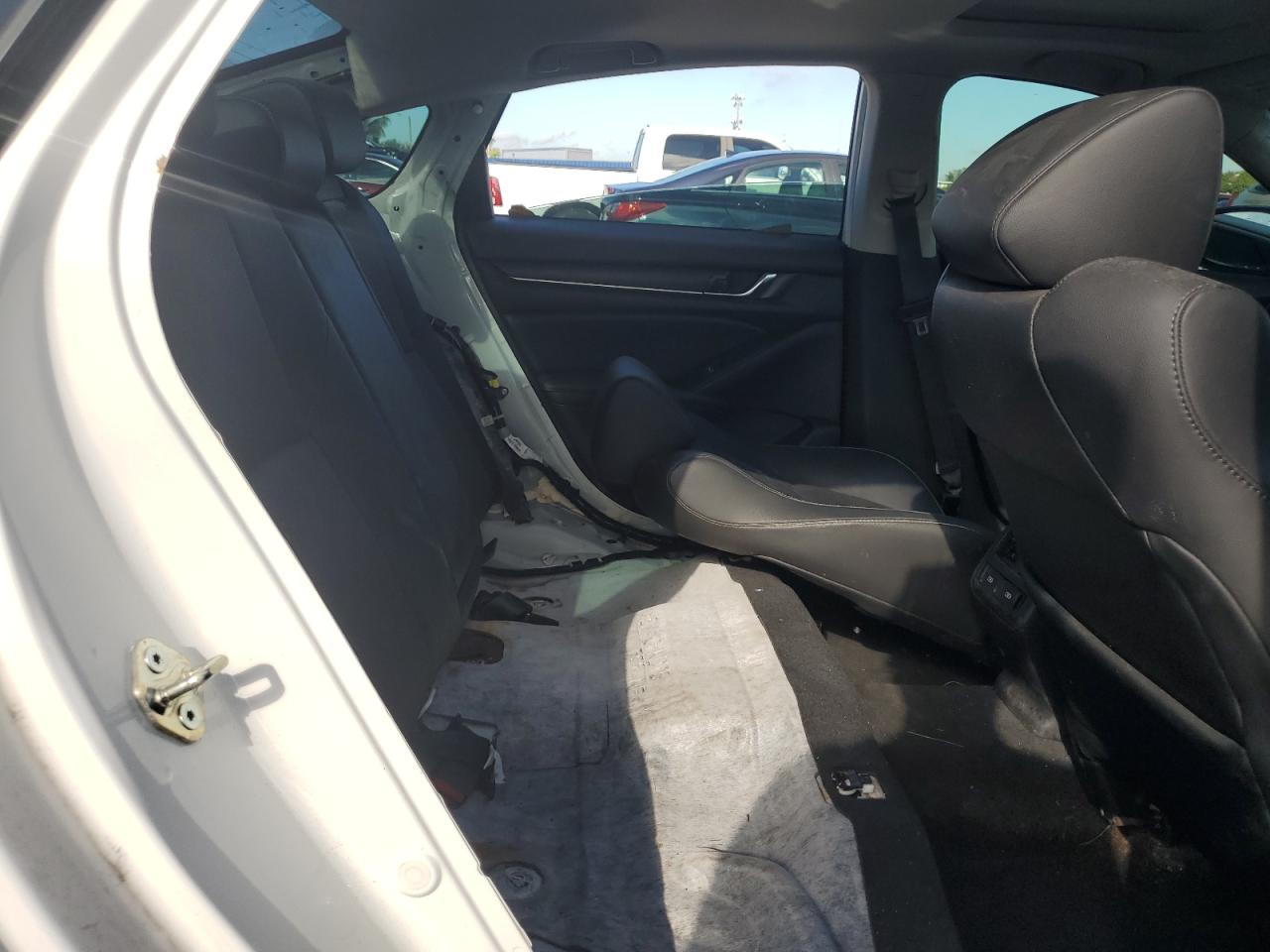 2021 Honda Accord Exl VIN: 1HGCV1F59MA008073 Lot: 84367585