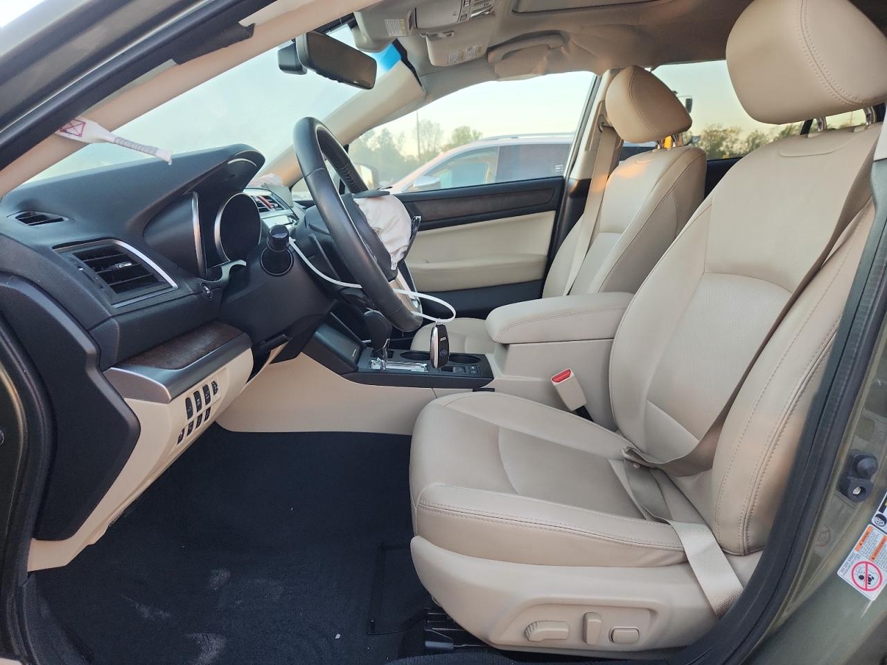 2017 Subaru Outback 2.5I Limited VIN: 4S4BSANC5H3414943 Lot: 81920145