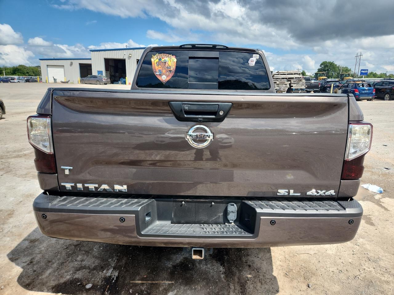 2017 Nissan Titan Sv VIN: 1N6AA1E54HN505546 Lot: 70008525