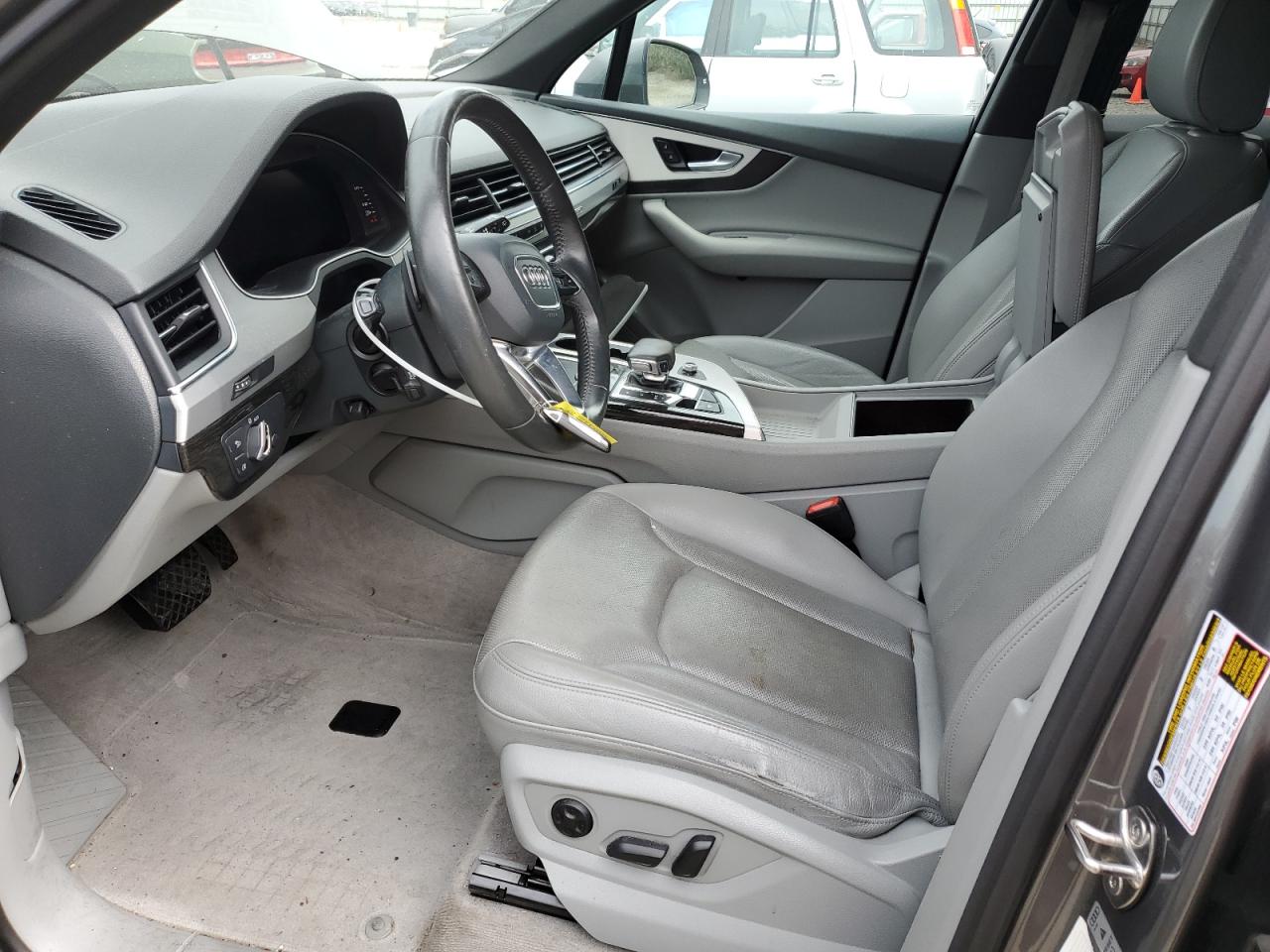 2017 Audi Q7 Progressiv S-Line VIN: WA1MAAF77HD025159 Lot: 70693935