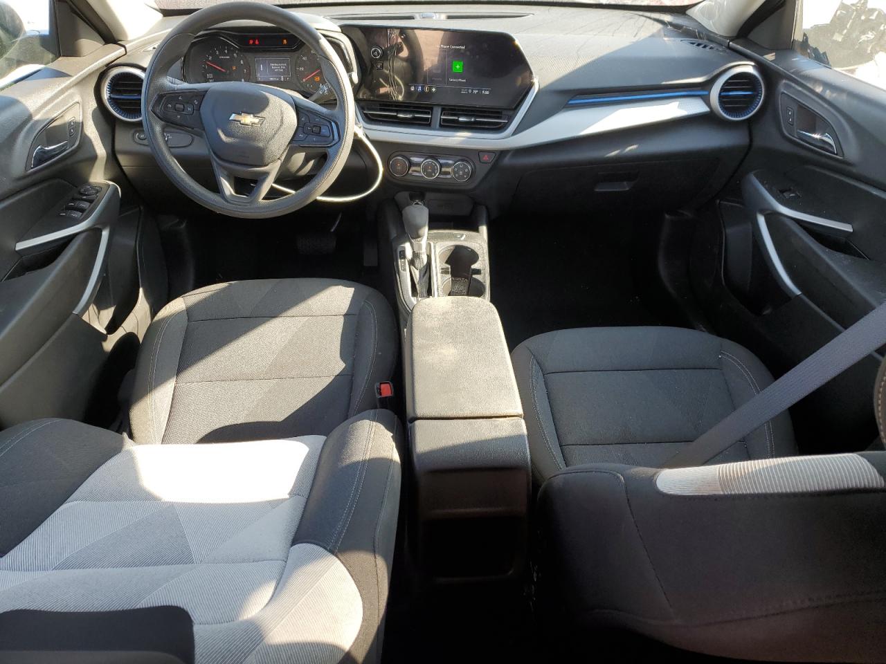 2025 Chevrolet Trax Ls VIN: KL77LFEP1SC222365 Lot: 80314915