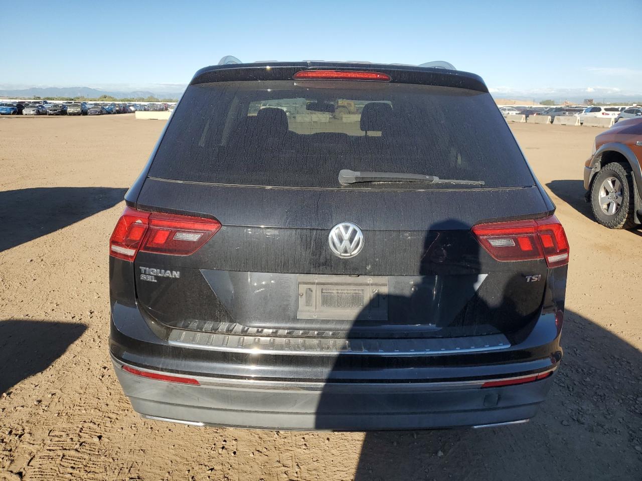2018 Volkswagen Tiguan Se VIN: 3VV3B7AX3JM013448 Lot: 80817405