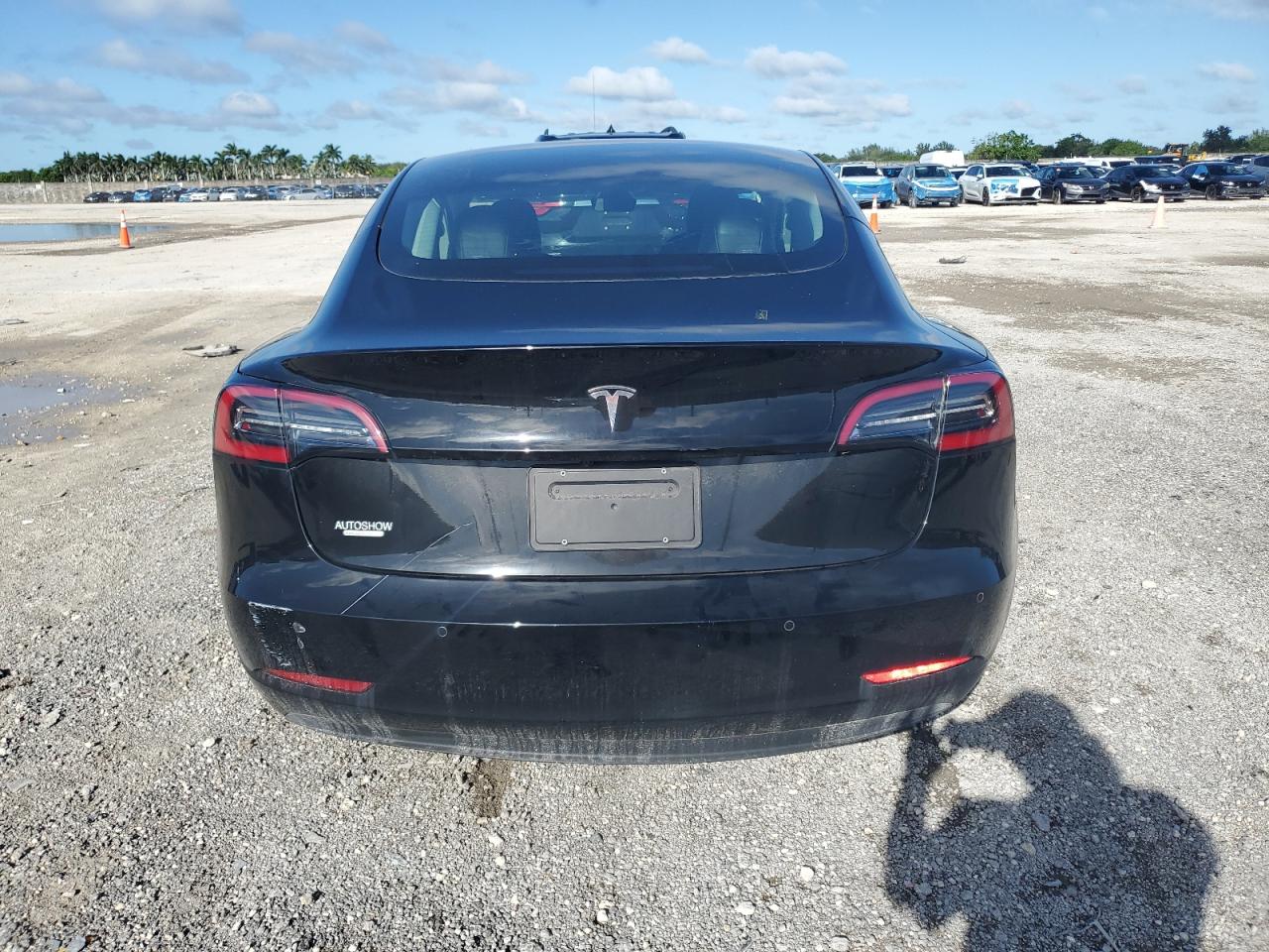 2021 Tesla Model 3 VIN: 5YJ3E1EA2MF018092 Lot: 81393515