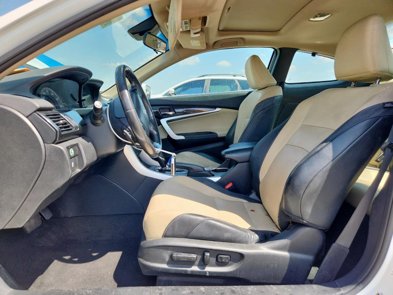 2014 Honda Accord Exl VIN: 1HGCT2B83EA006770 Lot: 80486735