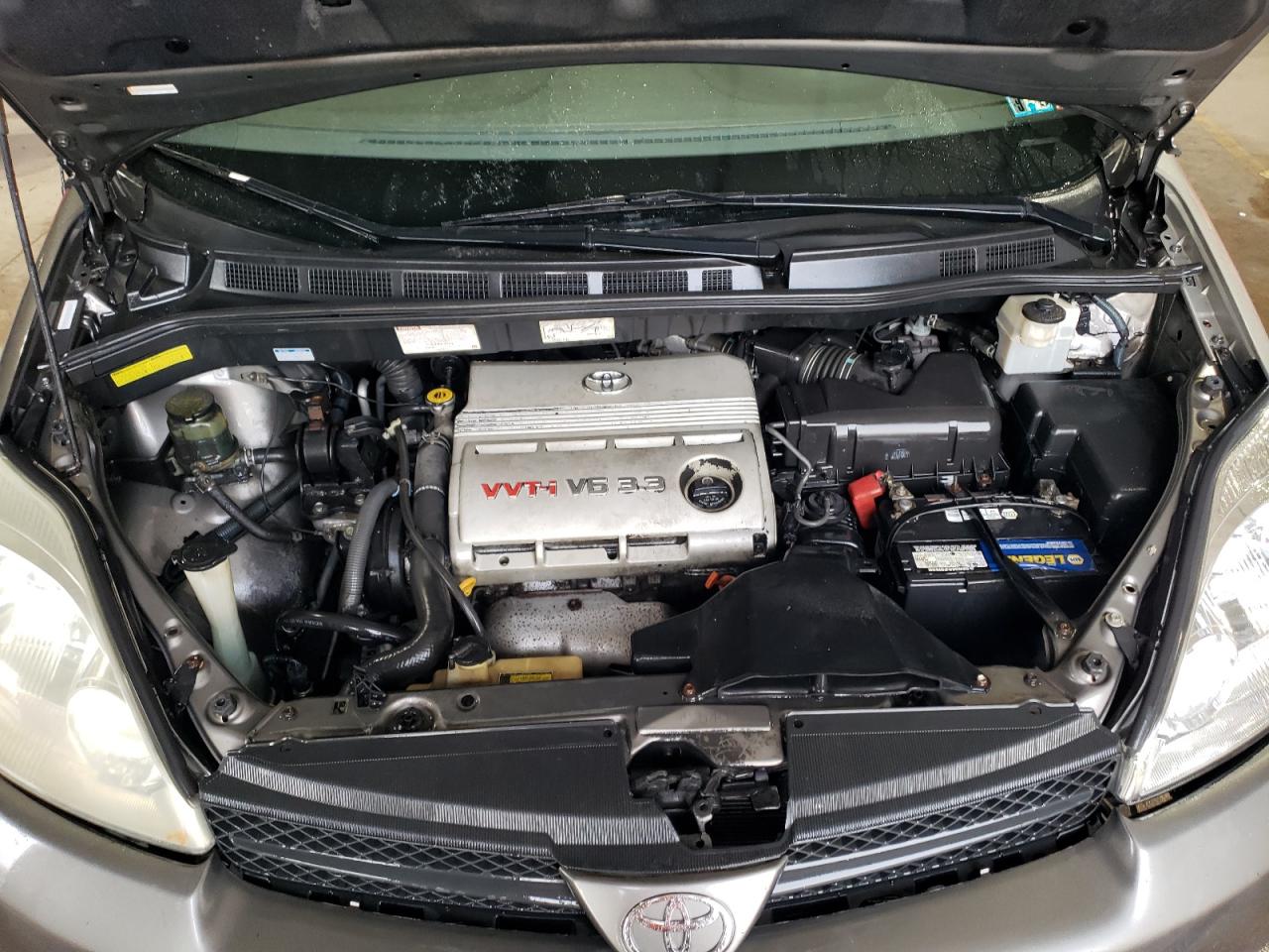 2004 Toyota Sienna Ce VIN: 5TDZA23C44S005954 Lot: 72036465