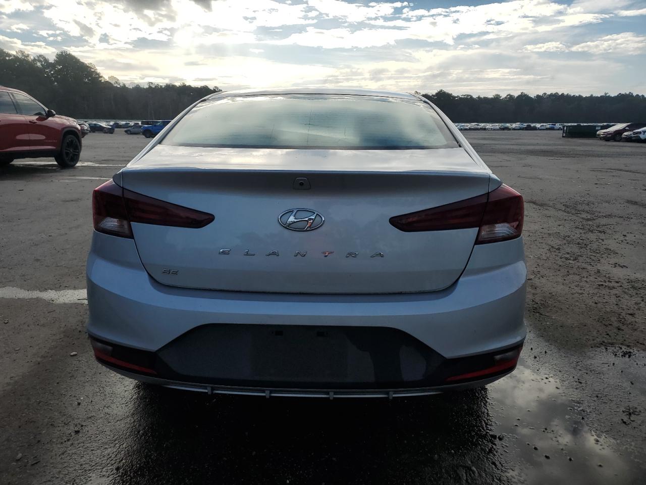 2020 Hyundai Elantra Se VIN: KMHD74LF1LU926825 Lot: 81186345