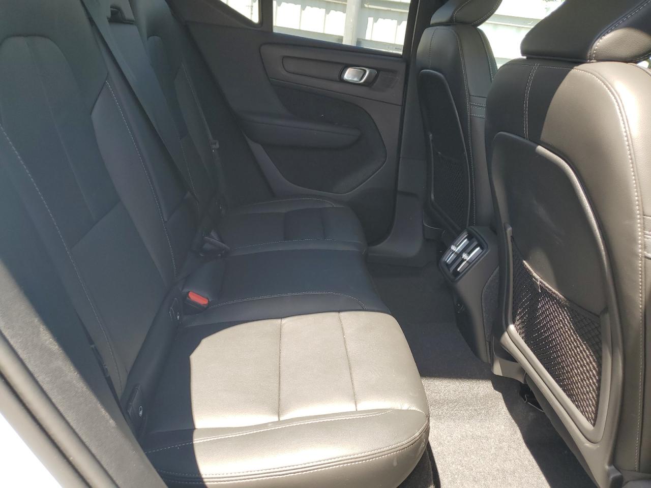 2024 Volvo Xc40 Plus VIN: YV4L12UE1R2379682 Lot: 81924045