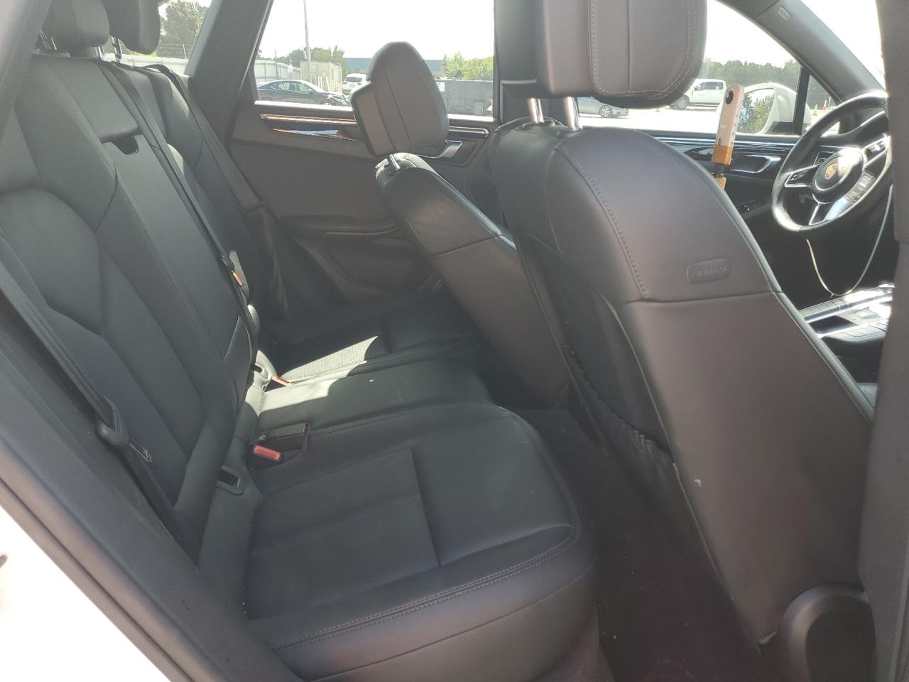 2017 Porsche Macan VIN: WP1AA2A56HLB00202 Lot: 81926445