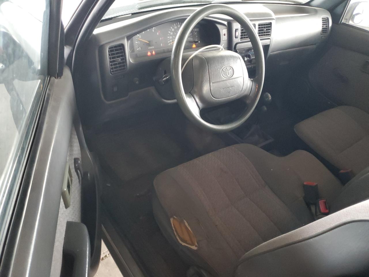 1996 Toyota Tacoma Xtracab VIN: 4TAWN72N1TZ192117 Lot: 80949265