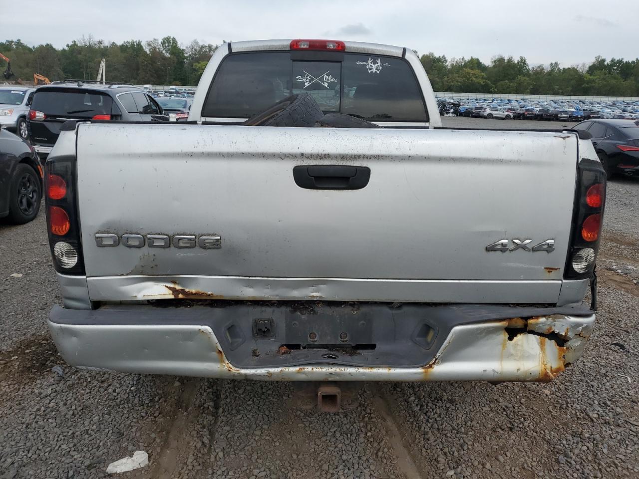 2002 Dodge Ram 1500 VIN: 1D7HU18Z62J253035 Lot: 81541385