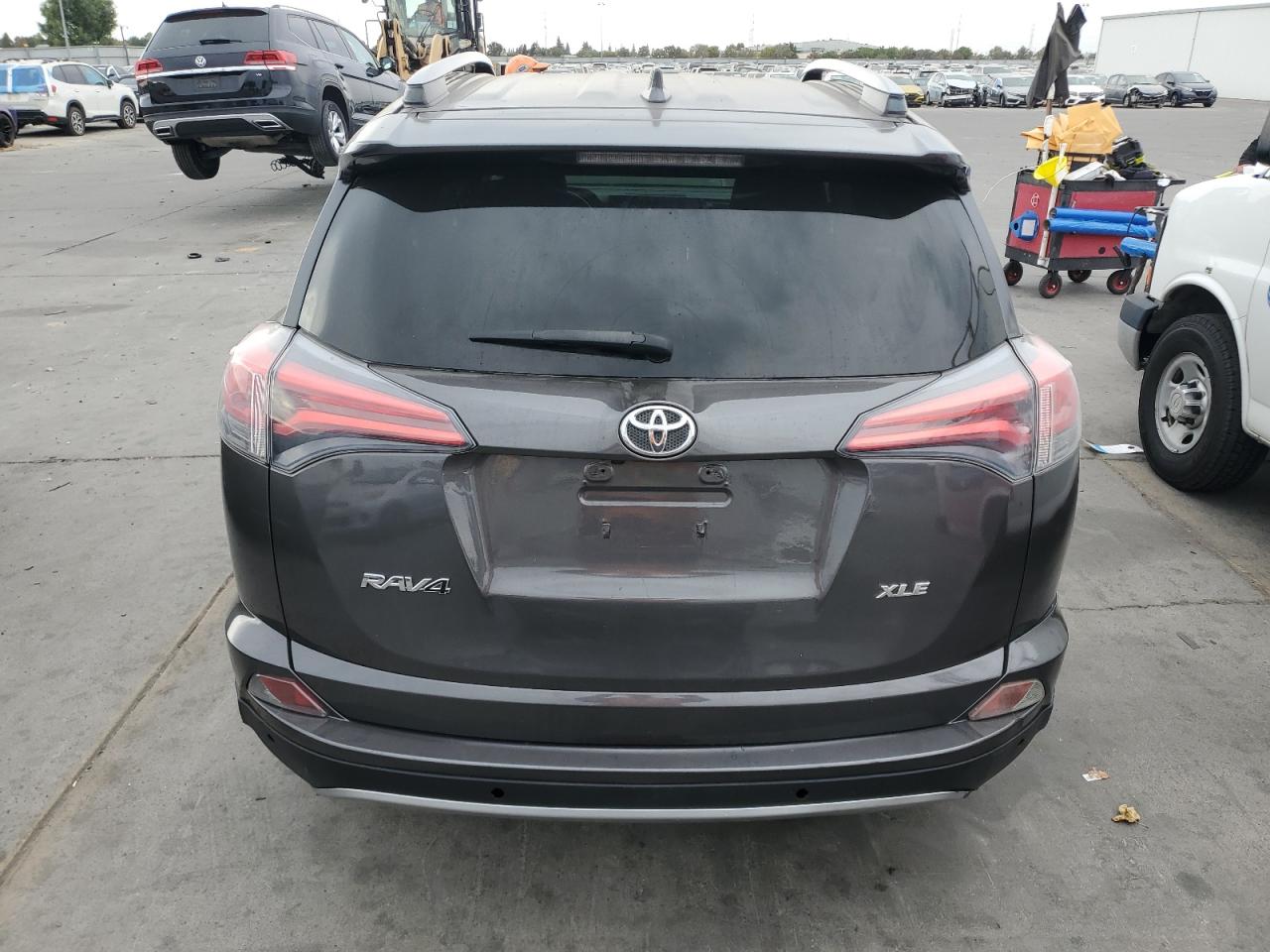 2017 Toyota Rav4 Xle VIN: JTMRFREV3HJ106785 Lot: 81072565