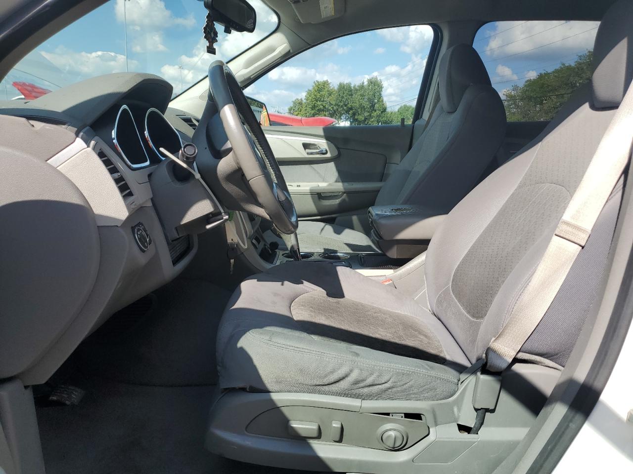 2012 Chevrolet Traverse Ls VIN: 1GNKRFED5CJ197458 Lot: 81744065