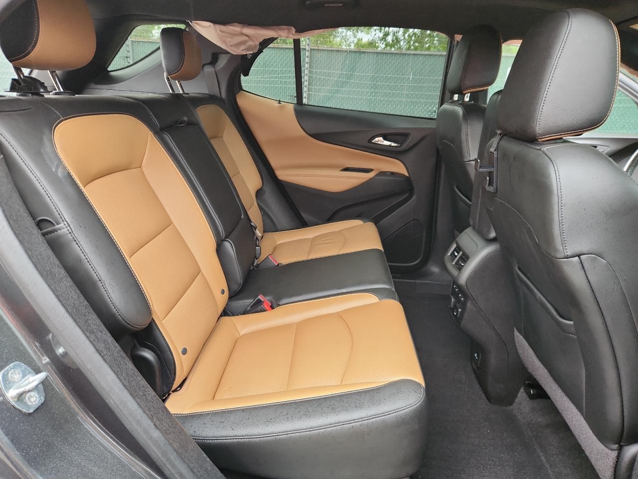 2018 Chevrolet Equinox Premier VIN: 2GNAXVEV1J6102943 Lot: 80314685