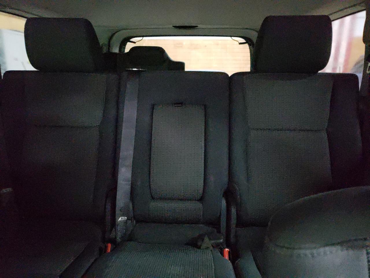2010 Jeep Commander Sport VIN: 1J4RG4GK5AC131582 Lot: 81515905