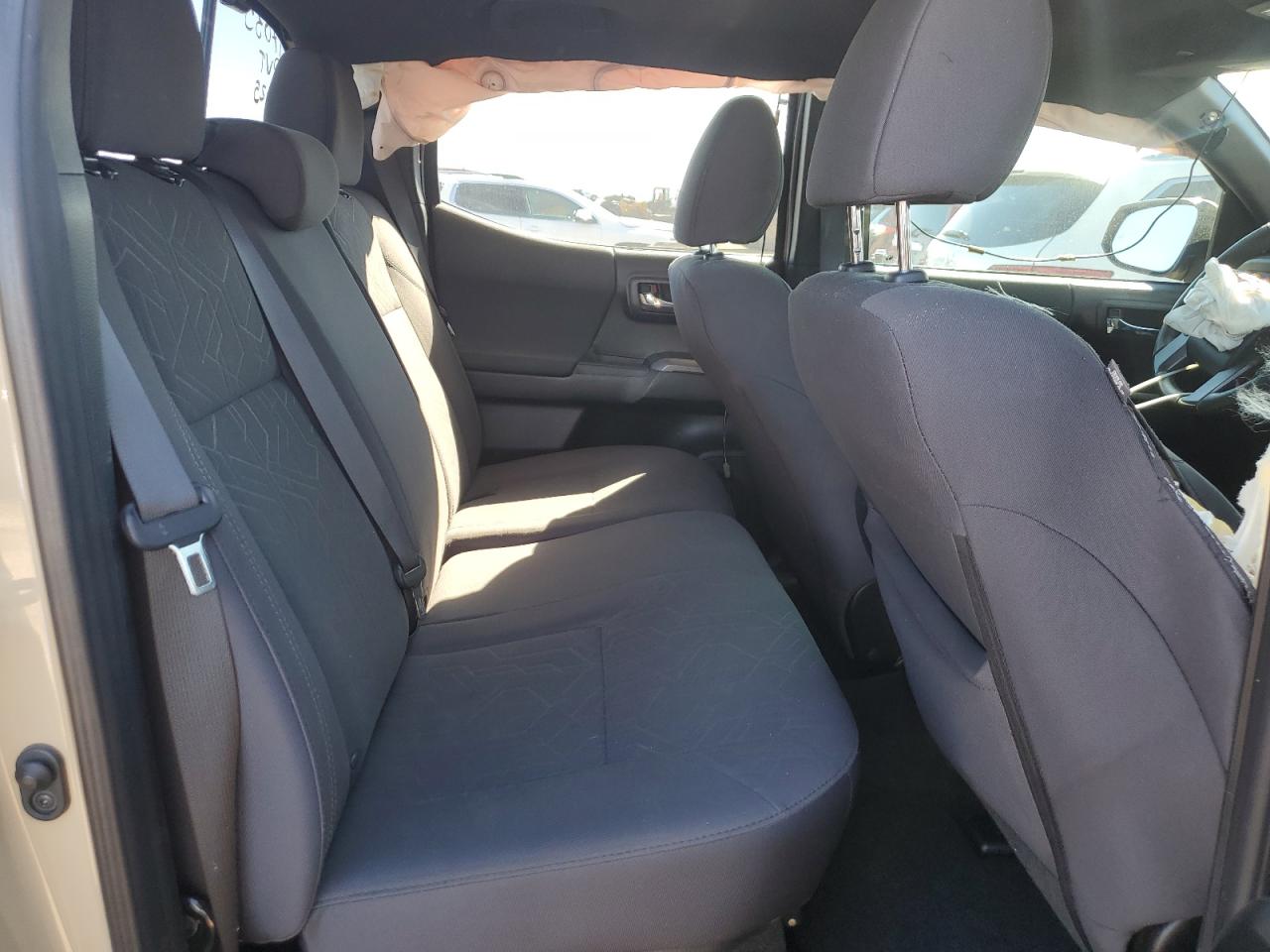 2017 Toyota Tacoma Double Cab VIN: 5TFCZ5AN1HX086769 Lot: 84393695